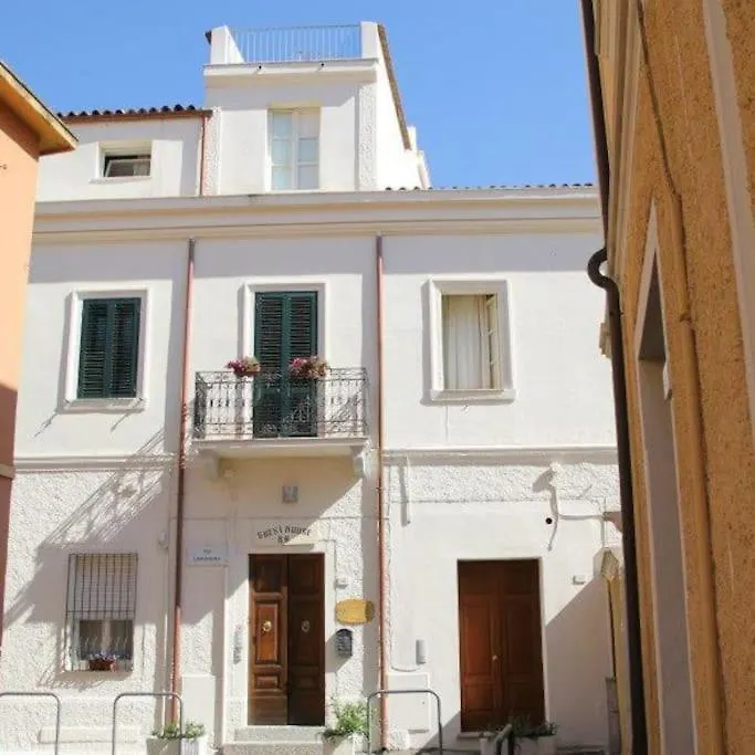 Domo Janas Guesthouse Olbia 0*,